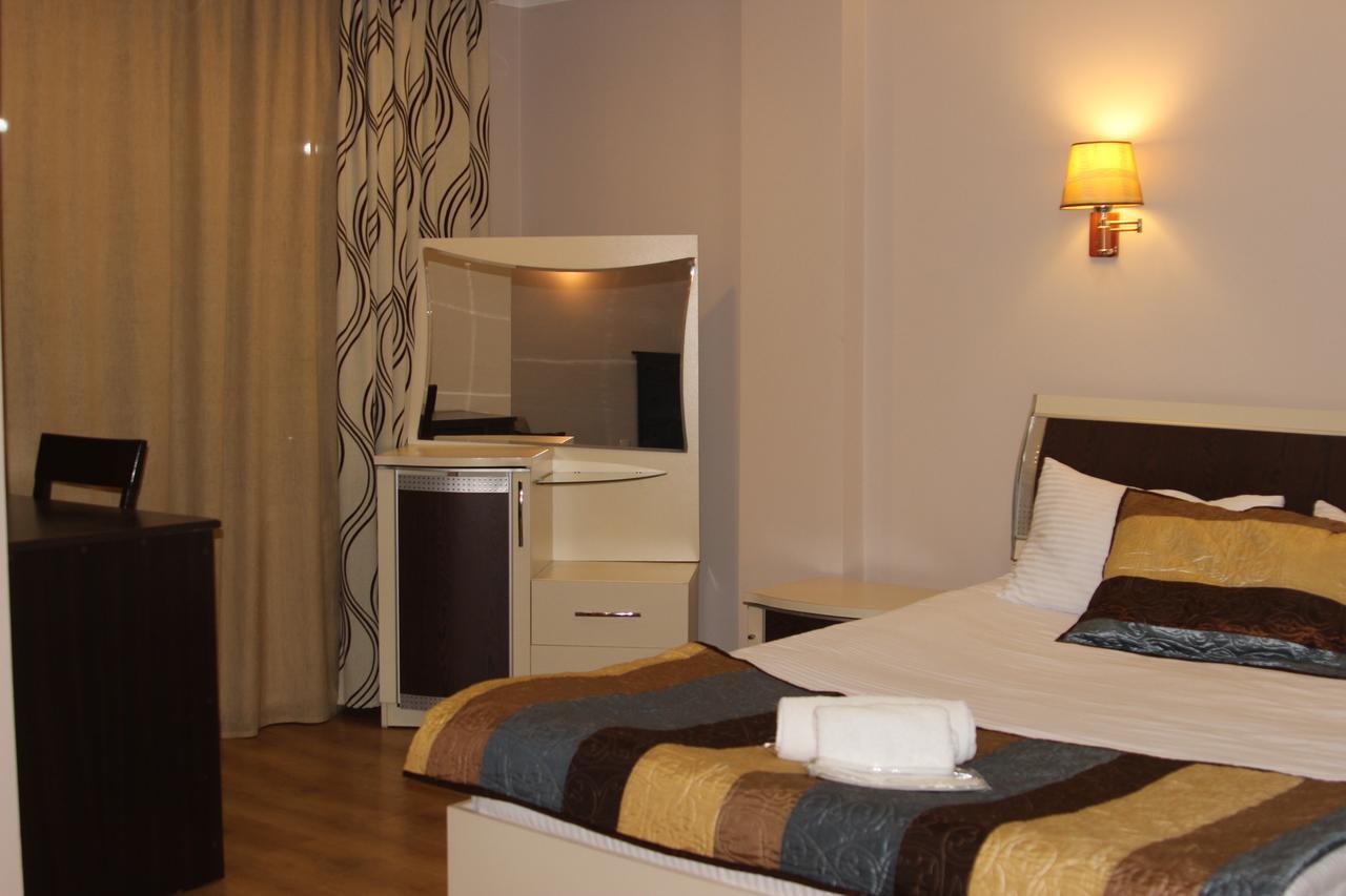 Iar Hotel Batumi Exterior foto