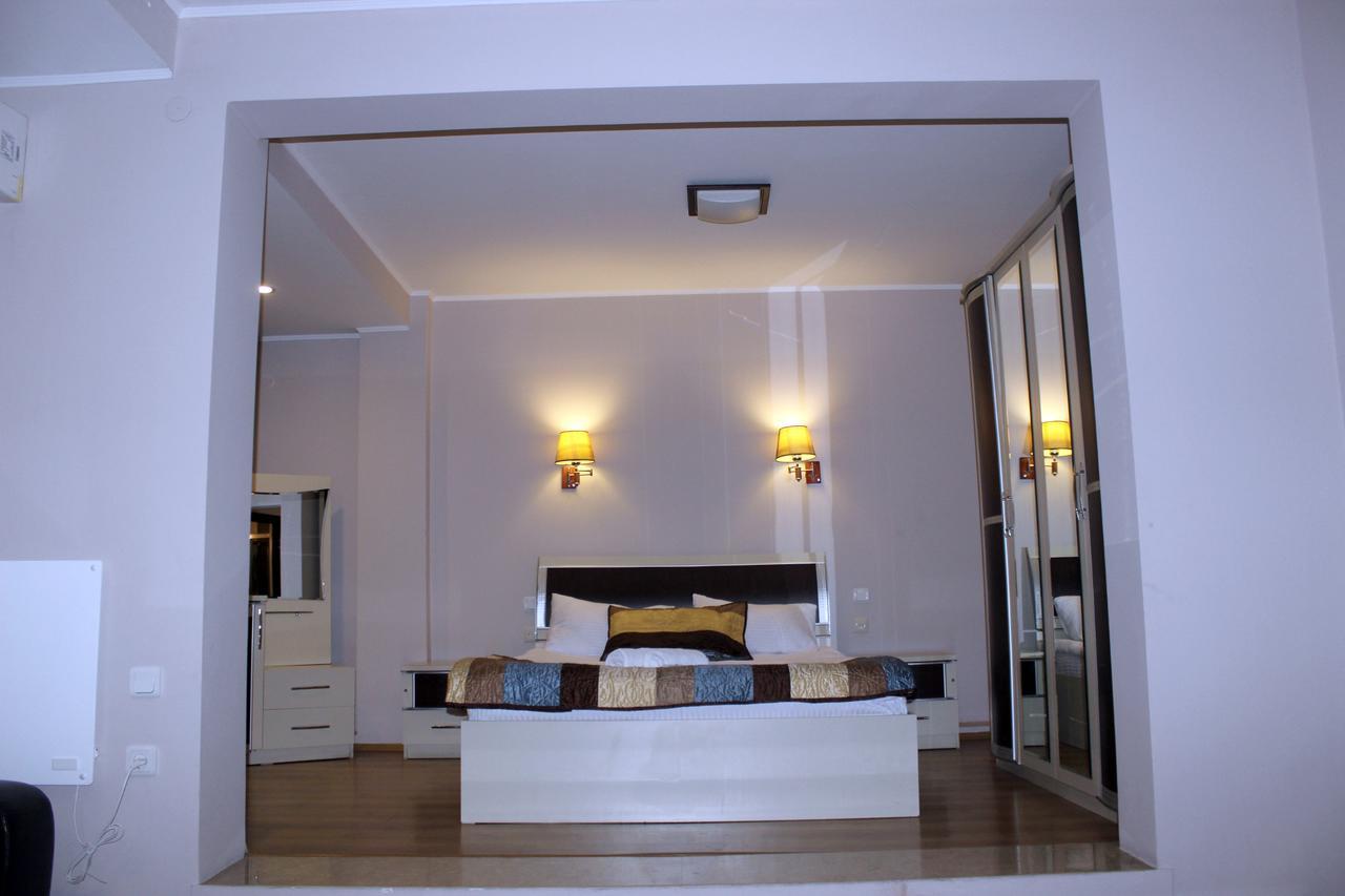 Iar Hotel Batumi Exterior foto